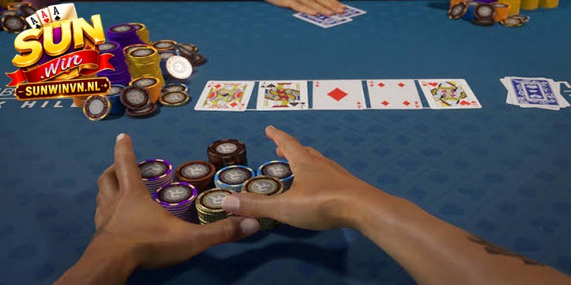Quy tắc chơi bài poker cơ bản cho người mới bắt đầu cần nắm rõ